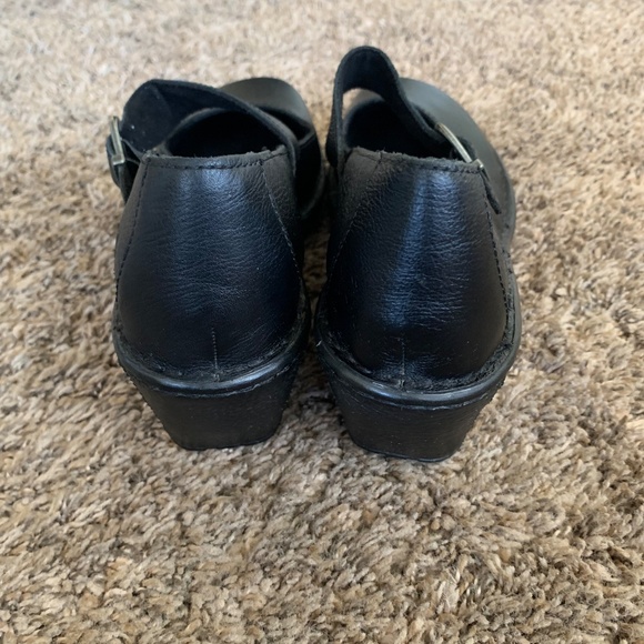 Born Mary Jane Wedge Heel Shoes Sz.10 Black Leather Classic Minimalist Versatile - Picture 5 of 13